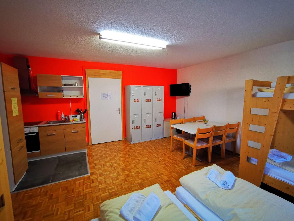 Downtown Hostel Interlaken Exteriör bild